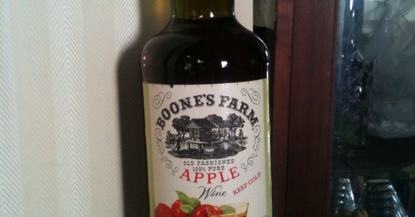 Boones Farm Apple Wine